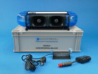 Mobile Warnanlage Piccolino auf geschlossenem Transportkoffer mit Frontscheibenblitz und Doppelsteckdose, Ansicht von vorne