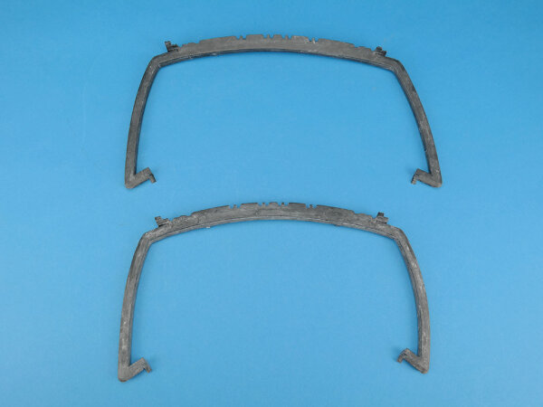 Gummidichtung RTK 7 zwischen Seiten- und Mittelteil