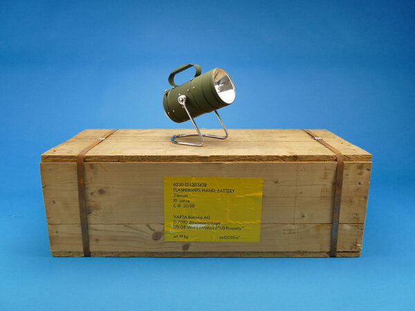 Mehrzweckleuchte Varta Pertrix, 10er Set in Holzkiste