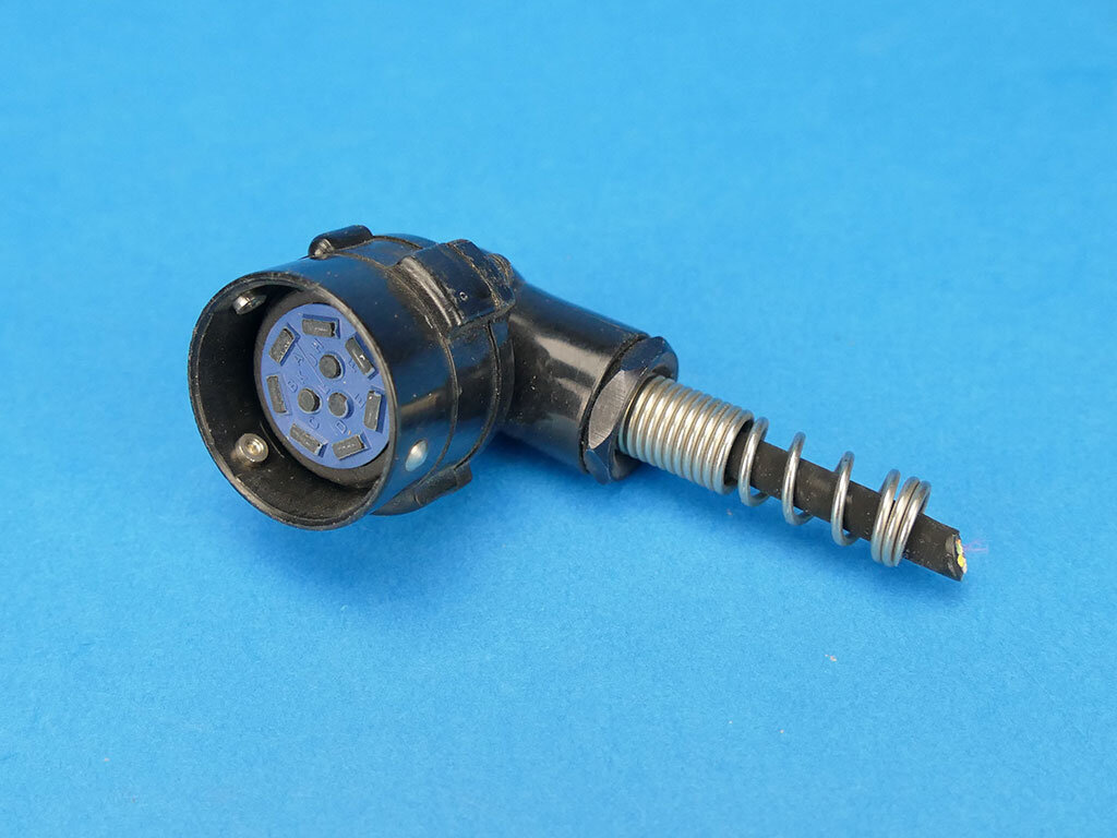 BOSWinkelstecker, 14,28