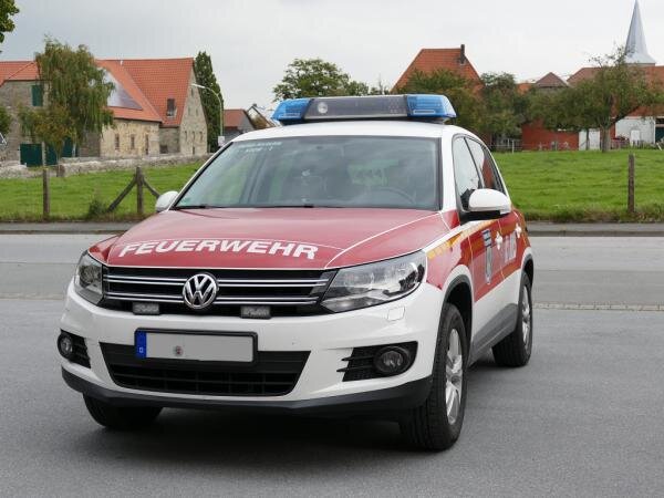 Komplettangebot für VW Tiguan, RTK 7 LED-Blaulichtbalken, 1100 mm